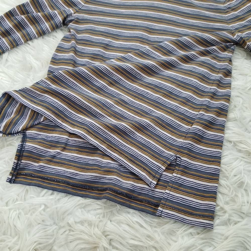 Madewell Whisper Cotton Turtleneck - Picture 7 of 8